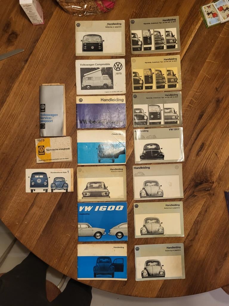 VW handledingen, kever, bus type 2 type 3, type 4,, Ophalen of Verzenden