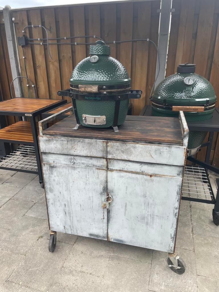 Industrieele big green egg mini max kast, Tuin en Terras, Ophalen, Gebruikt