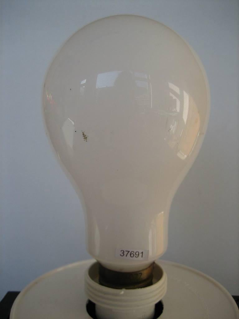 Vintage VIR gloeilamp 220v, Antiek en Kunst, Ophalen of Verzenden