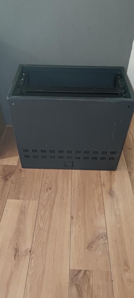 Netwerkrack en front van rack, Computers en Software, Serverkasten, Gebruikt, ..., Ophalen of Verzenden, ...