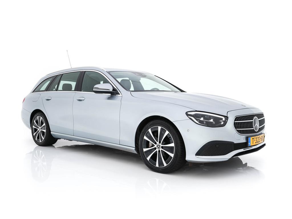 Mercedes-Benz E-Klasse Estate 300 de Luxury Line ( Plug-in ), Auto's, Mercedes-Benz, Automaat, Achterwielaandrijving, Gebruikt