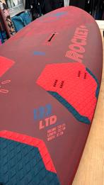 Tabou rocket+ LTD 133 2025, Watersport en Boten, Windsurfen, Ophalen of Verzenden, Nieuw, Plank, Minder dan 5 m²