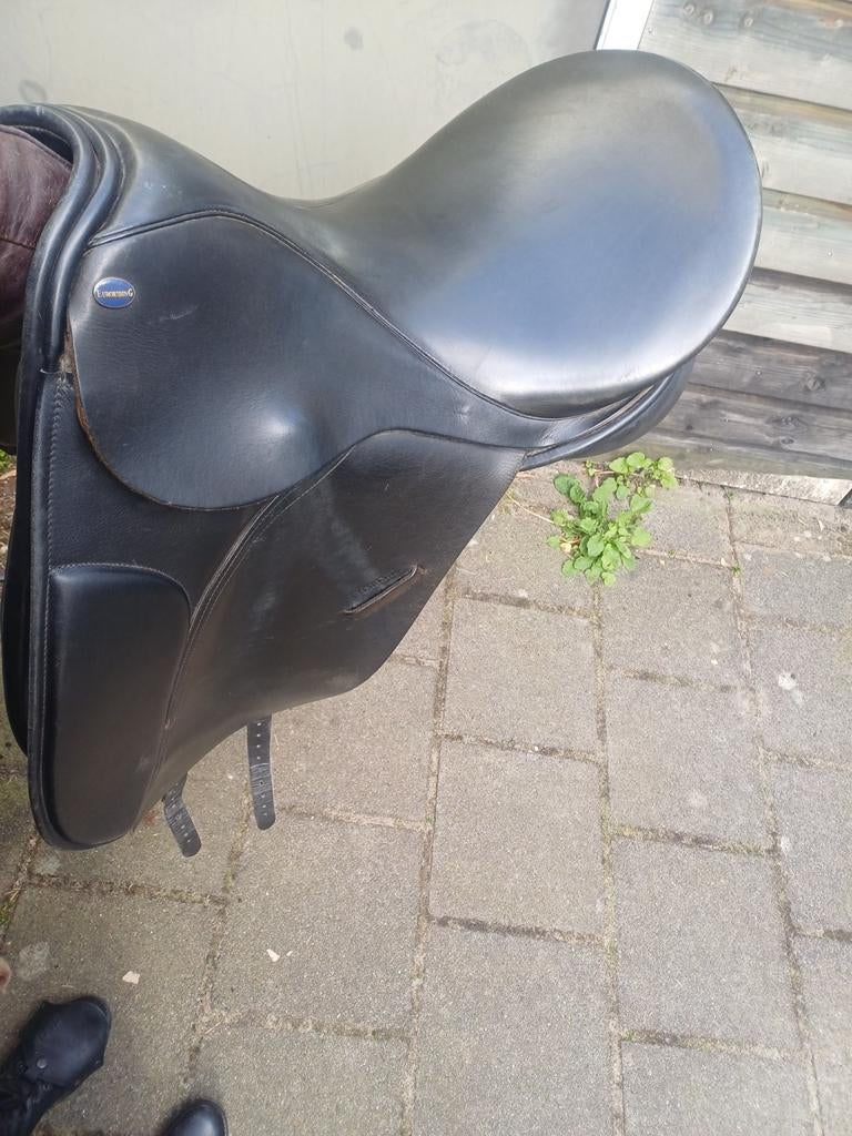 Euroriding diamant zadel, Ophalen, Zo goed als nieuw, Dressuur