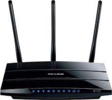 Tl-wdr4300 n750 draadloze dual-band gigabit router beschikbaar voor biedingen