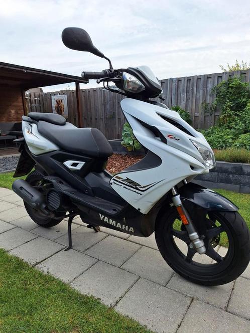 Yamaha Aerox 4-takt, Fietsen en Brommers, Scooters | Yamaha, Gebruikt, Aerox, Maximaal 45 km/u, Benzine, Ophalen