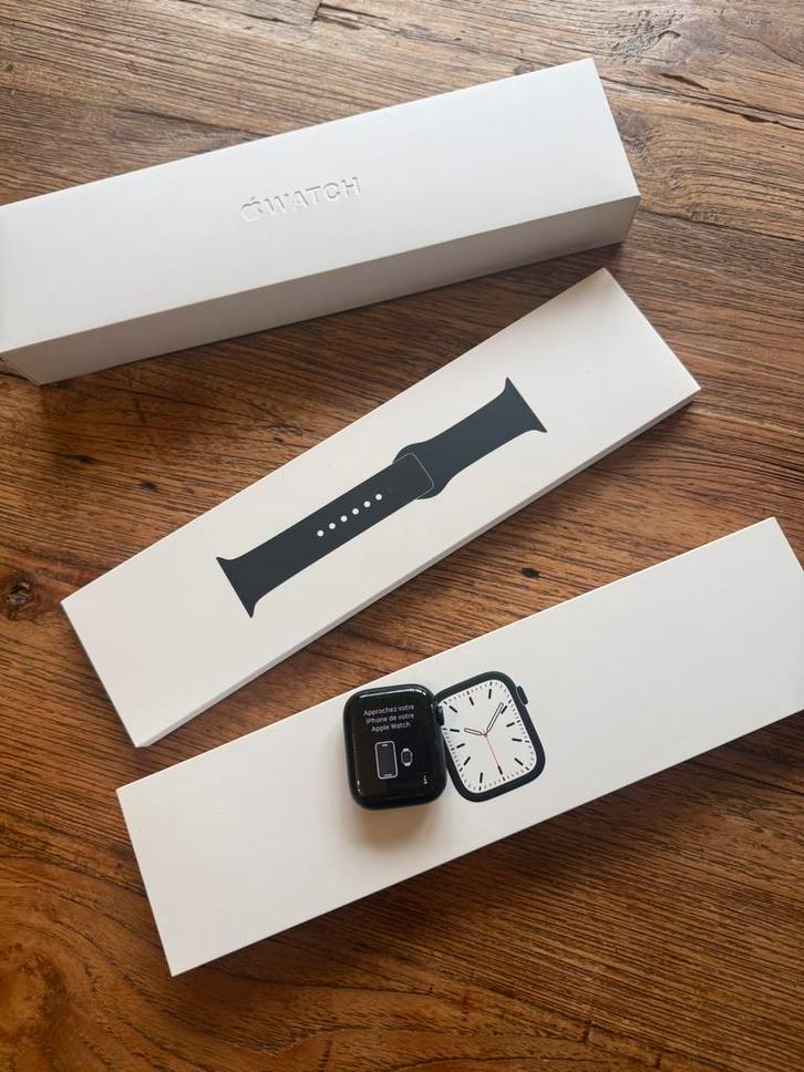 Apple watch series 7 midnight gps en cellular, Sieraden, Tassen en Uiterlijk, Smartwatches, Gebruikt, iOS, Zwart, Kompas, Ophalen