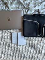 Macbook Pro 16 inch met laptophoes, Computers en Software, Apple Macbooks, 2 tot 3 Ghz, Zo goed als nieuw, 16 inch, Ophalen