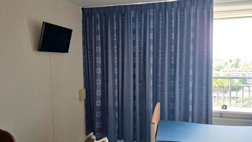 Donkerblauwe Overgordijnen – Verduisterend, Huis en Inrichting, Stoffering | Gordijnen en Lamellen, Zo goed als nieuw, 200 cm of meer