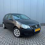 ✅Volkswagen Polo 9N3 1.4 16V 59KW 2008 Zwart, Airco, New APK, Auto's, Voorwielaandrijving, Stof, 4 cilinders, Zwart