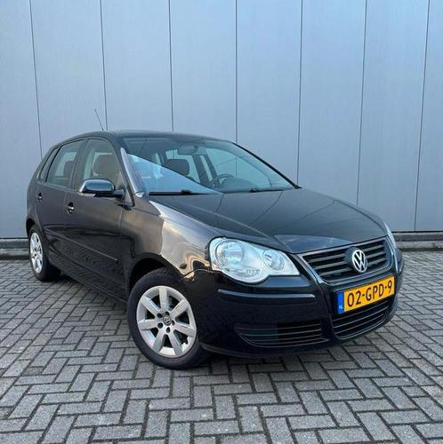 ✅Volkswagen Polo 9N3 1.4 16V 59KW 2008 Zwart, Airco, New APK, Auto's, Volkswagen, Bedrijf, Polo, Airbags, Airconditioning, Bochtverlichting