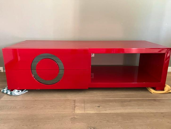Riva TV meubel rood, Huis en Inrichting, Kasten | Televisiemeubels, Gebruikt, Minder dan 100 cm, 150 tot 200 cm, 25 tot 50 cm