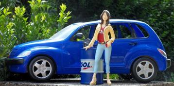 Auto (Chrysler) voor alle aankleedpoppen tot 29cm beschikbaar voor biedingen