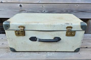 Vintage koffer.  beschikbaar voor biedingen