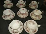 Royal Albert Lavender Rose - kopjes - gebakschaal - borden, Huis en Inrichting, Keuken | Servies, Overige typen, Ophalen of Verzenden