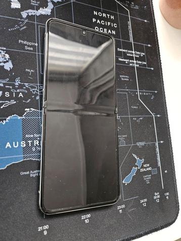 Samsung Galaxy Z Flip 5 - 128GB beschikbaar voor biedingen