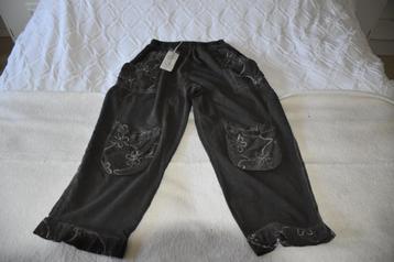 Ribbroek Moonshine maat 2 beschikbaar voor biedingen
