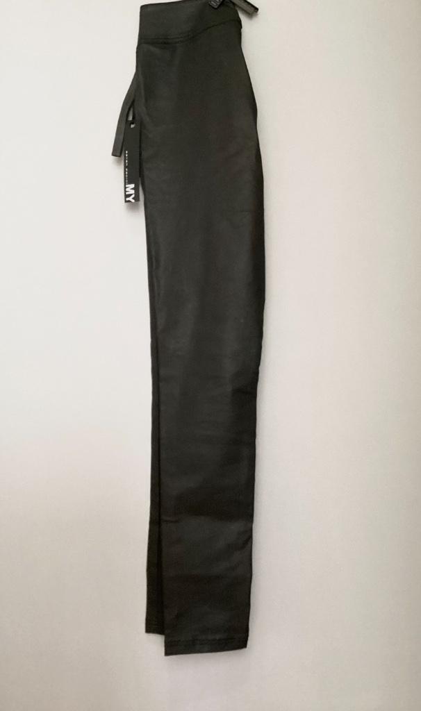 SARAH PACINI Nieuwe Broek mt 2 Kleur Zwart Kaartje vast, Kleding | Dames, Broeken en Pantalons, Nieuw, Maat 38/40 (M), Zwart, Lang