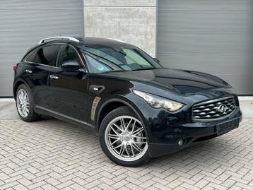 Luxe Bomvolle Infiniti FX 37 S 320PK SUV 4X4 Zwart/Dak/Apk! beschikbaar voor biedingen
