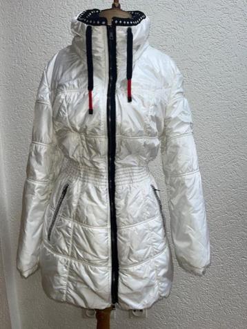 Marccain Marc Cain Sports winterjas maat 42 wit zwart rood beschikbaar voor biedingen