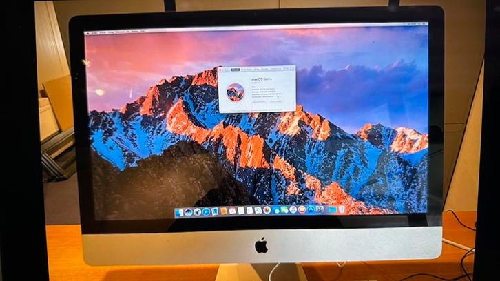 iMac 27” Mid 2010, Computers en Software, Apple Desktops, Gebruikt, iMac, HDD, 3 tot 4 Ghz, 8 GB, Ophalen