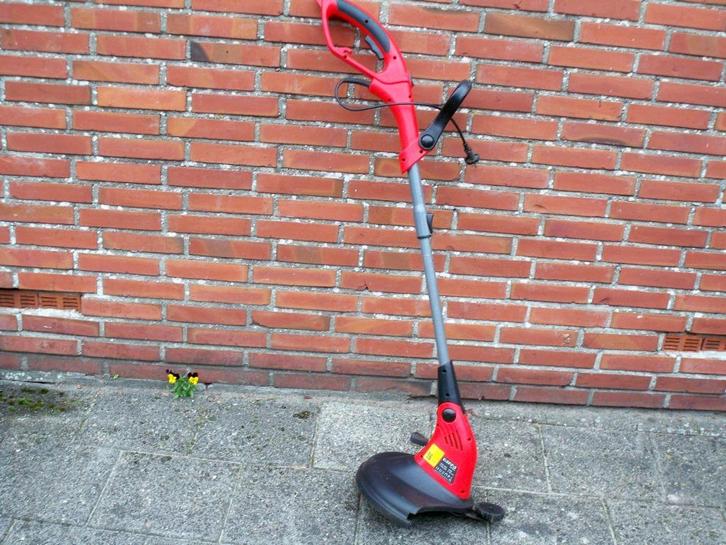 Grastrimmer 550 w met dubbele draad., Tuin en Terras, Grastrimmers, Gebruikt, Elektrisch, 10 tot 30 cm, Ophalen