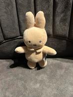 Beige Nijntje knuffel met trekkoord, Ophalen of Verzenden, Gebruikt, Konijn