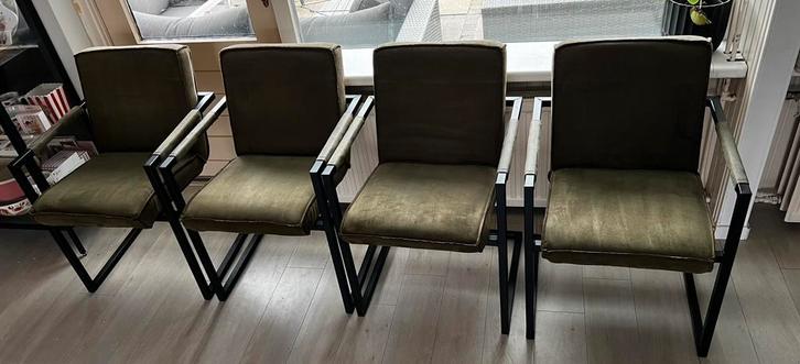 Set van 4 eetkamerstoelen velours groen – snel weg!, Huis en Inrichting, Stoelen, Gebruikt, Vier, Stof, Overige kleuren, Ophalen