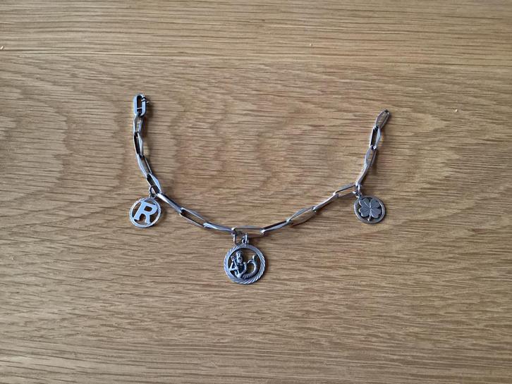 Mooie zilveren armband met bedeltjes, Sieraden, Tassen en Uiterlijk, Armbanden, Zo goed als nieuw, Zilver, Ophalen of Verzenden