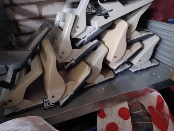 partij perforator 4 gaten en 2 gaten nieuw / gebruikt, Diversen, Bureau-accessoires, Zo goed als nieuw, Ophalen