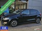 Volkswagen Polo 1.0 TSI BlueMotion Camera/Stoelverwarming/Su, Voorwielaandrijving, Stof, 95 pk, Zwart