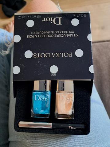 dior manicure kit zie foto's  beschikbaar voor biedingen