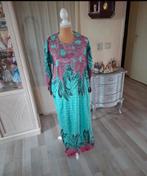 Kleurrijke jurk met bloemenprint, Overige kleuren, Maat 42/44 (L), Ophalen of Verzenden, Onder de knie