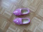 kinderschoentjes - kinderklompjes - roze - voor 4 jaar, Ophalen, Zo goed als nieuw, Meisje, Overige typen