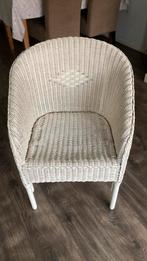 Witte rotan stoel Vintage, Brocante, Huis en Inrichting, Ophalen, Gebruikt, Wit, Riet of Rotan