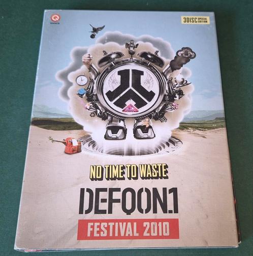 Defqon 1 Festival 2010 - No Time To Waste, Cd's en Dvd's, Dvd's | Muziek en Concerten, Gebruikt, Muziek en Concerten, Ophalen of Verzenden