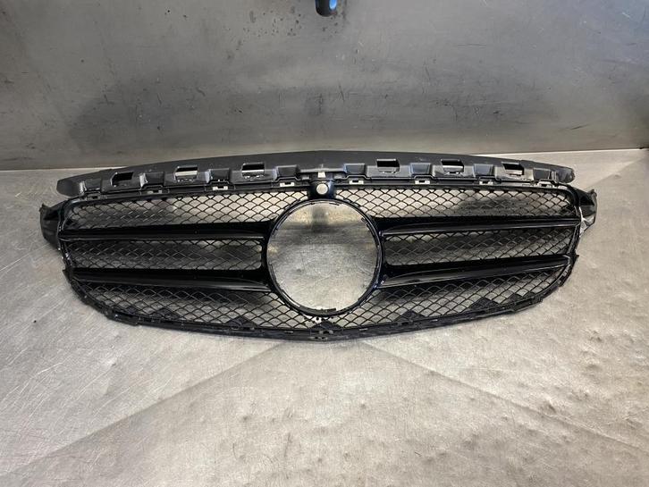 Mercedes C klasse W205 grille Camera A2058800883, Auto-onderdelen, Carrosserie en Plaatwerk, Mercedes-Benz