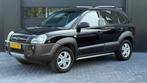Hyundai Tucson 2.0i Dynamic Cross | Airco | Trekhaak, 4 cilinders, Zwart, Origineel Nederlands, Bedrijf