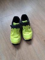 Gymschoenen maat 37 geel/zwart Artengo non marking, Gebruikt, Ophalen of Verzenden, Artengo, Jongen of Meisje