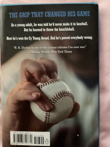 Throwing Strikes - R.A. Dickey beschikbaar voor biedingen