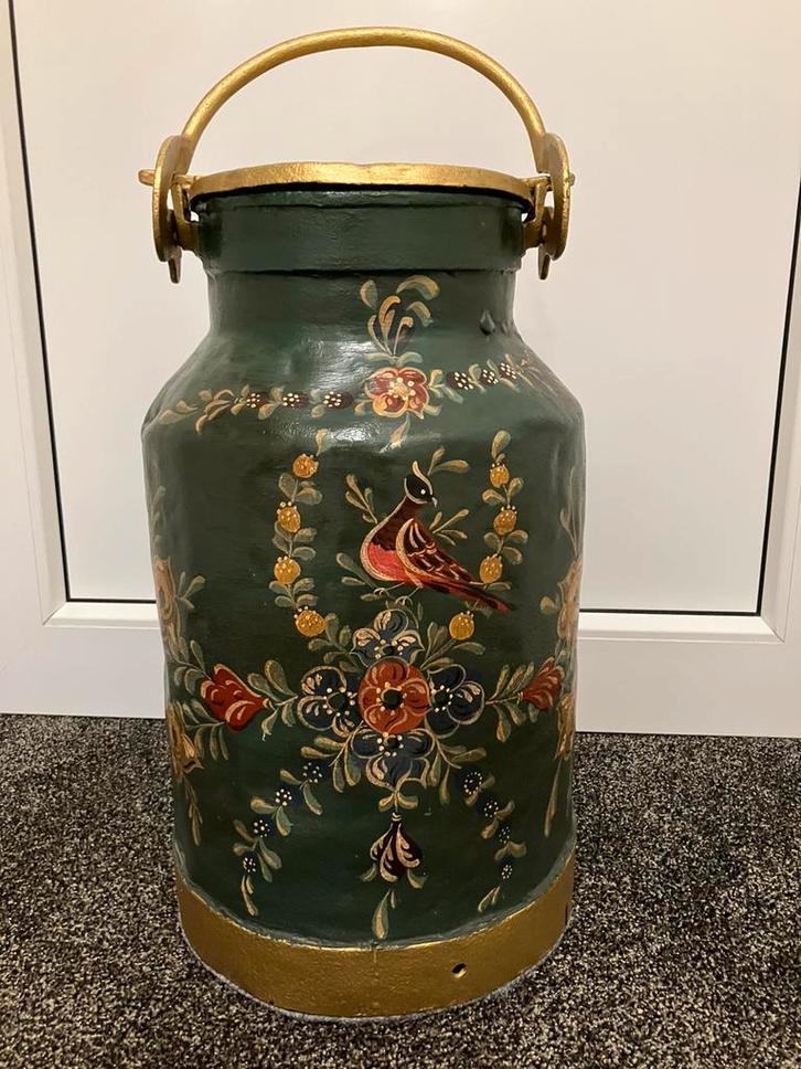 Melkbus in makkummerstijl geschilderd, Huis en Inrichting, Woonaccessoires | Paraplubakken, Gebruikt, Ophalen of Verzenden