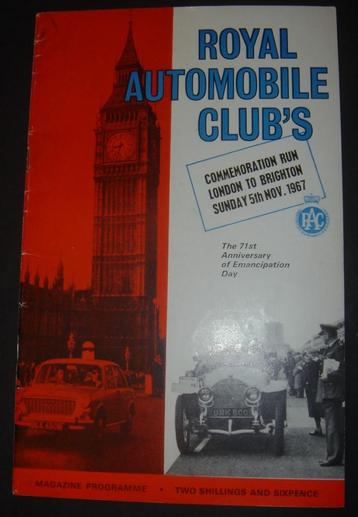 Autoboeken en documentatie van autoshows, ritten enz.  beschikbaar voor biedingen