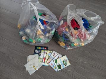 Heel veel clics + boekjes beschikbaar voor biedingen