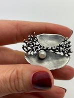 Z575 Prachtige zilveren brutalist broche met parel, Sieraden, Tassen en Uiterlijk, Antieke sieraden, Ophalen of Verzenden, Zilver
