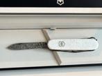 Victorinox Companion Damast 2025 zwitsers zakmes, Ophalen of Verzenden, Nieuw