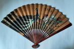 Prachtige Aziatische Chinese waaier met pauwen,genummerd, Antiek en Kunst, Kunst | Niet-Westerse kunst, Ophalen of Verzenden