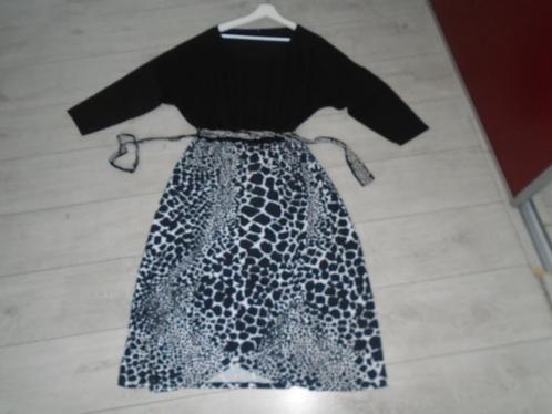 Miss Etam Leuke Stretch Zwart Wit Jurk met Overslag maat 52, Kleding | Dames, Grote Maten, Zo goed als nieuw, Jurk, Zwart, Verzenden