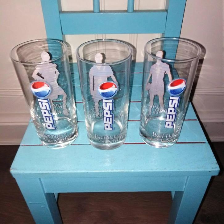 Pepsi glazen battele of the stars 3 stuks, Huis en Inrichting, Keuken | Servies, Gebruikt, Glas of Glazen, Overige stijlen, Glas