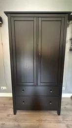 IKEA Hemnes kledingkast (zwart/bruin), 100 tot 150 cm, Zo goed als nieuw, 150 tot 200 cm, Met hangruimte