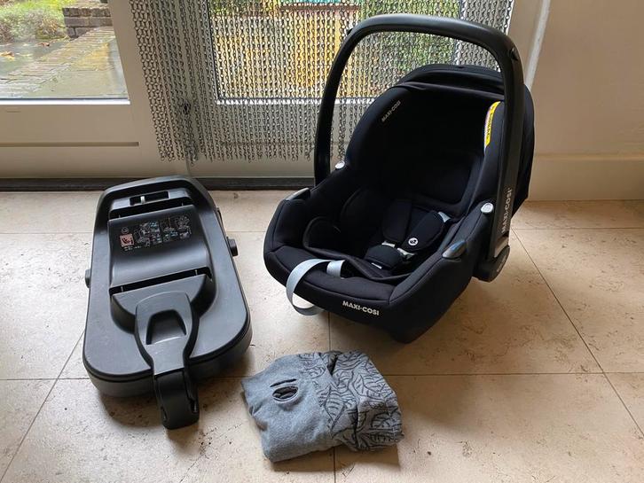 Maxi Cosi CabrioFix i-Size met Base ZGAN, Kinderen en Baby's, Autostoeltjes, Zo goed als nieuw, Maxi-Cosi, 0 t/m 13 kg, Isofix