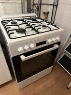 Beko gasfornuis + oven, Witgoed en Apparatuur, Fornuizen, Ophalen, 4 kookzones, Zo goed als nieuw, Gas